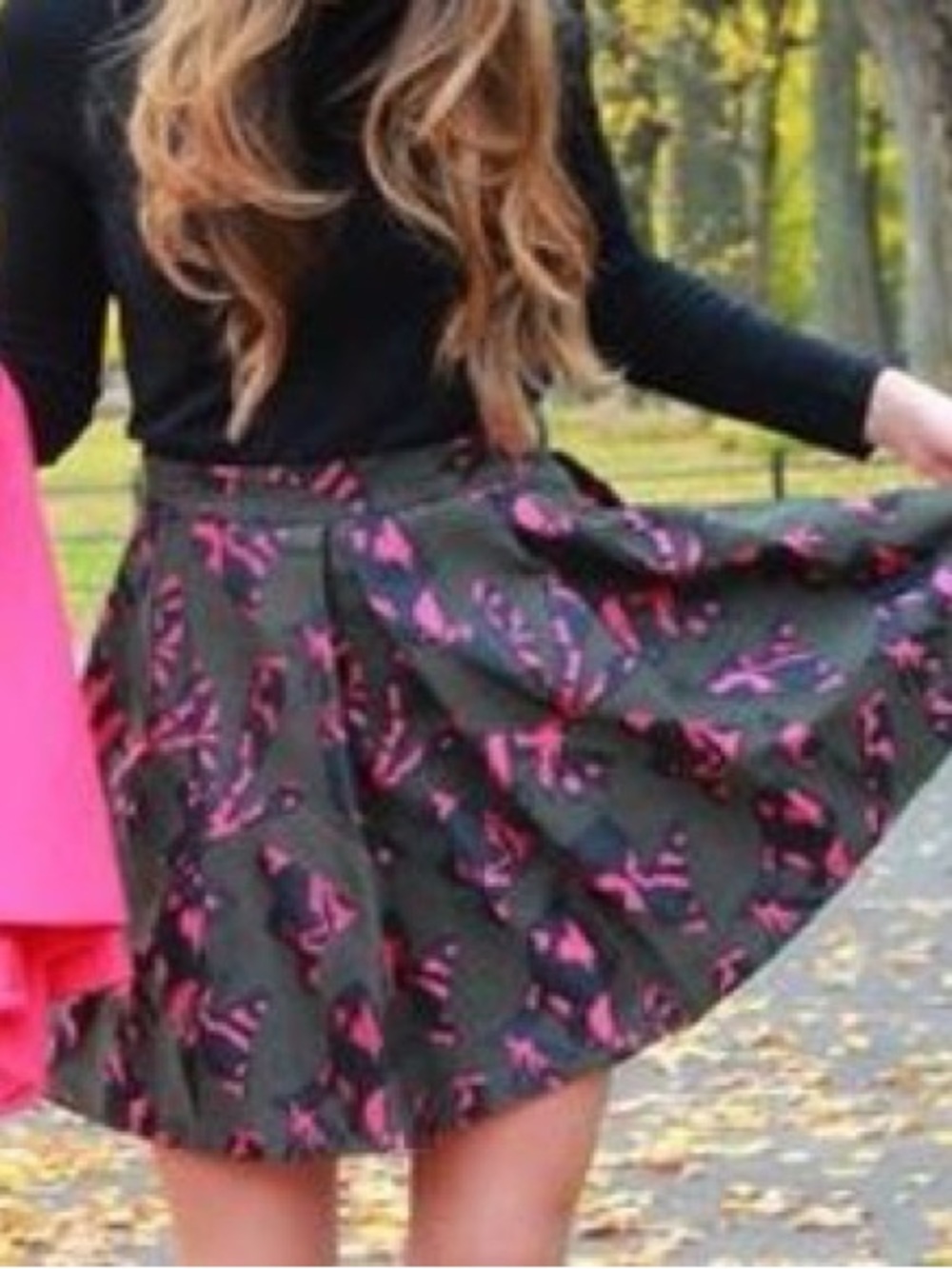 ❤️❤️Banana Republic A-Line Skirt in Olive Green, Pink & Black Abstract Print